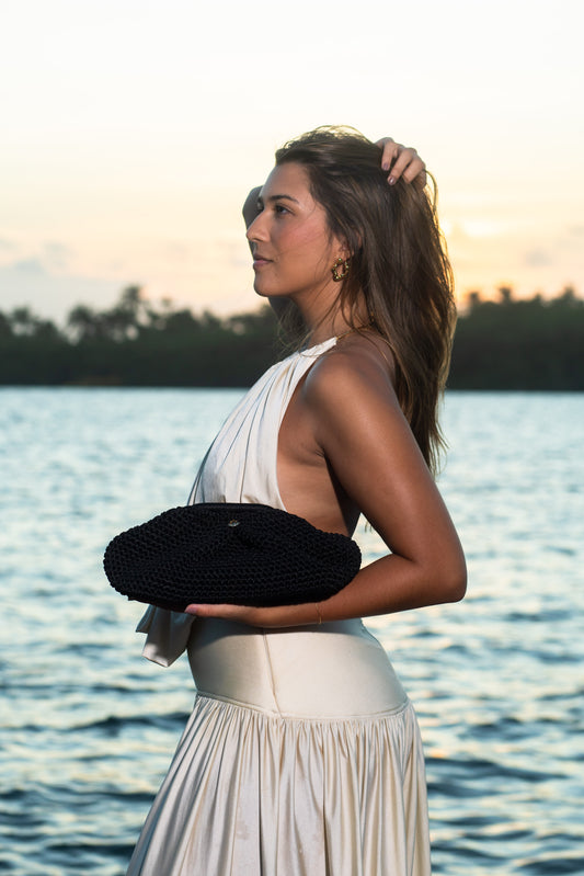 Clutch black